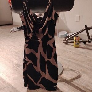 Chic Backless Black and Tan Dress